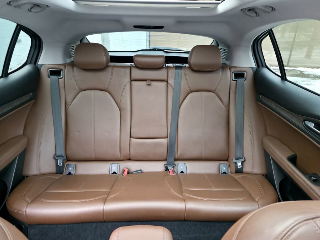 Used 2018 Alfa Romeo Stelvio Ti image 8