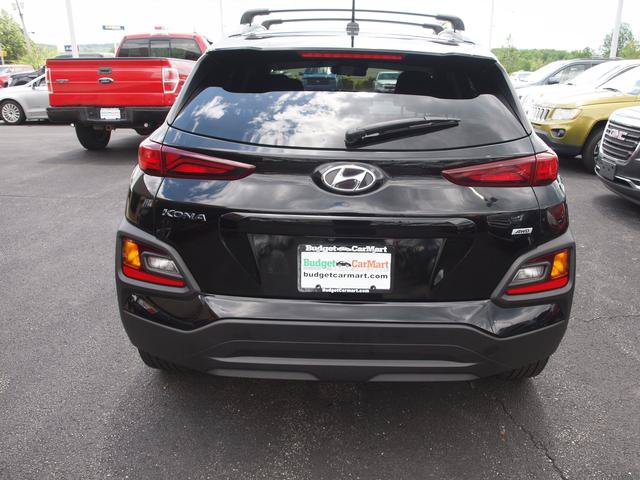 Used 2021 Hyundai Kona SEL AWD/4WD image 2