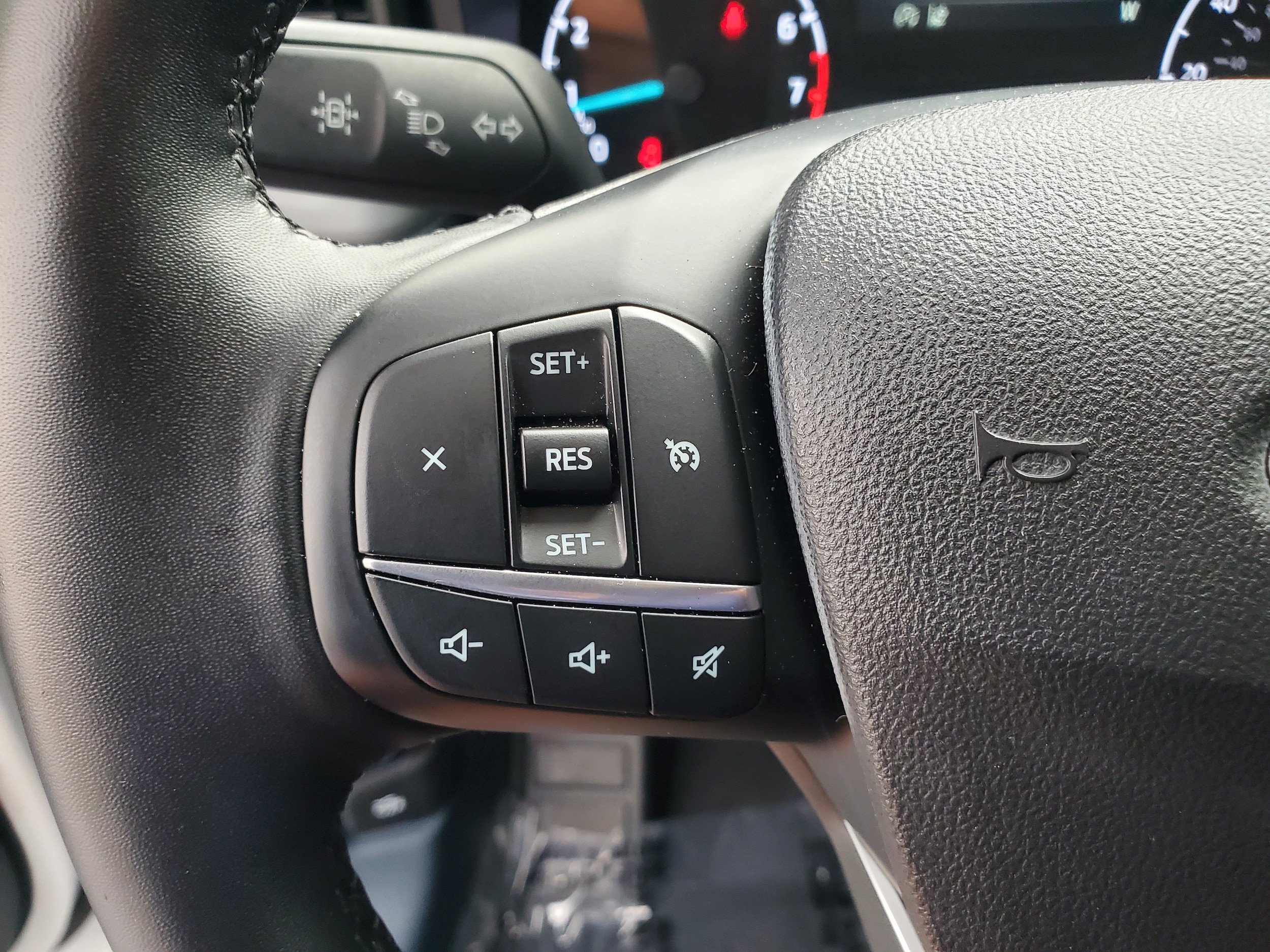 Used 2024 Ford Maverick XLT w/ XLT Luxury Package AWD/4WD image 13