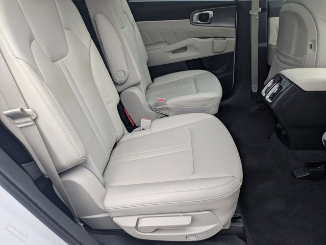 Used 2022 Kia Sorento SX AWD/4WD image 21