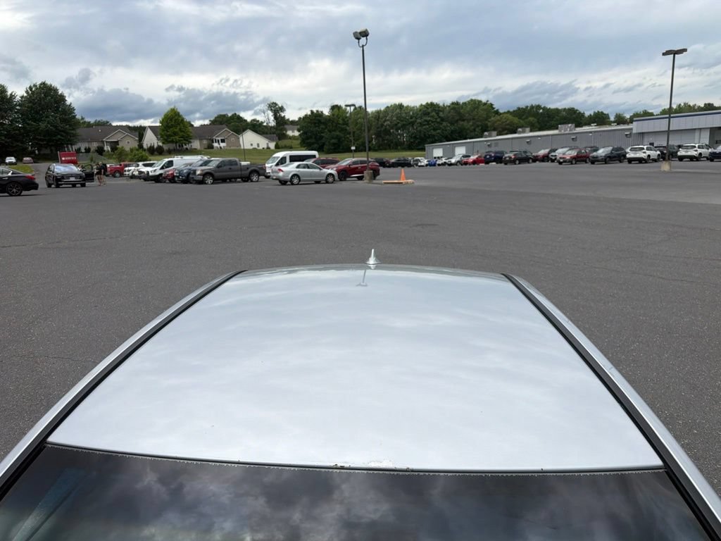 Used 2010 Hyundai Sonata GLS FWD image 9