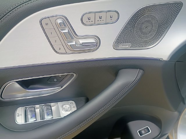 Used 2025 Mercedes-Benz GLE 53 AMG 4MATIC Coupe image 25