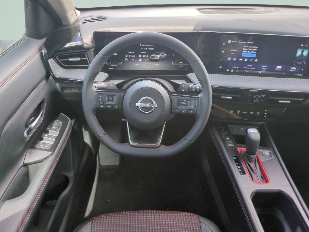 Certified 2026 Nissan Kicks SR FWD image 22