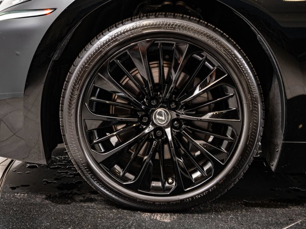 Used 2018 Lexus LS 500 AWD w/ Interior Upgrade Package image 13