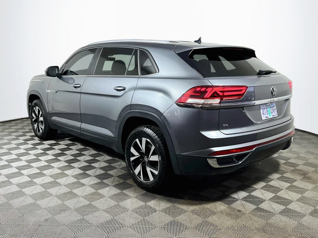 Used 2022 Volkswagen Atlas Cross Sport SE AWD/4WD image 5