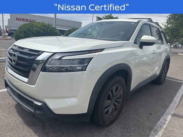 Used 2022 Nissan Pathfinder SV w/ Cargo Package FWD image 2