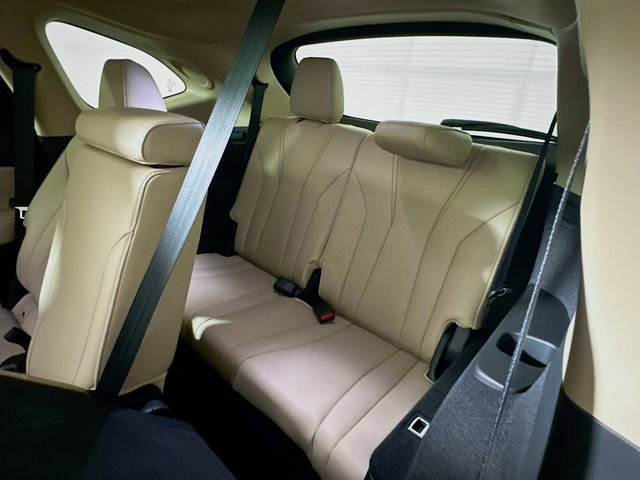 Used 2025 Acura MDX w/ Technology Package image 30