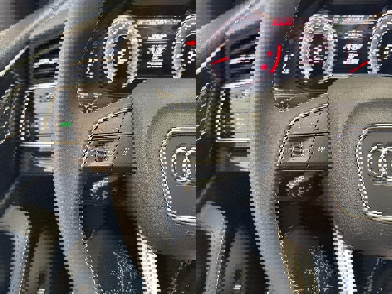 New 2025 Audi Q8 Premium Plus image 20