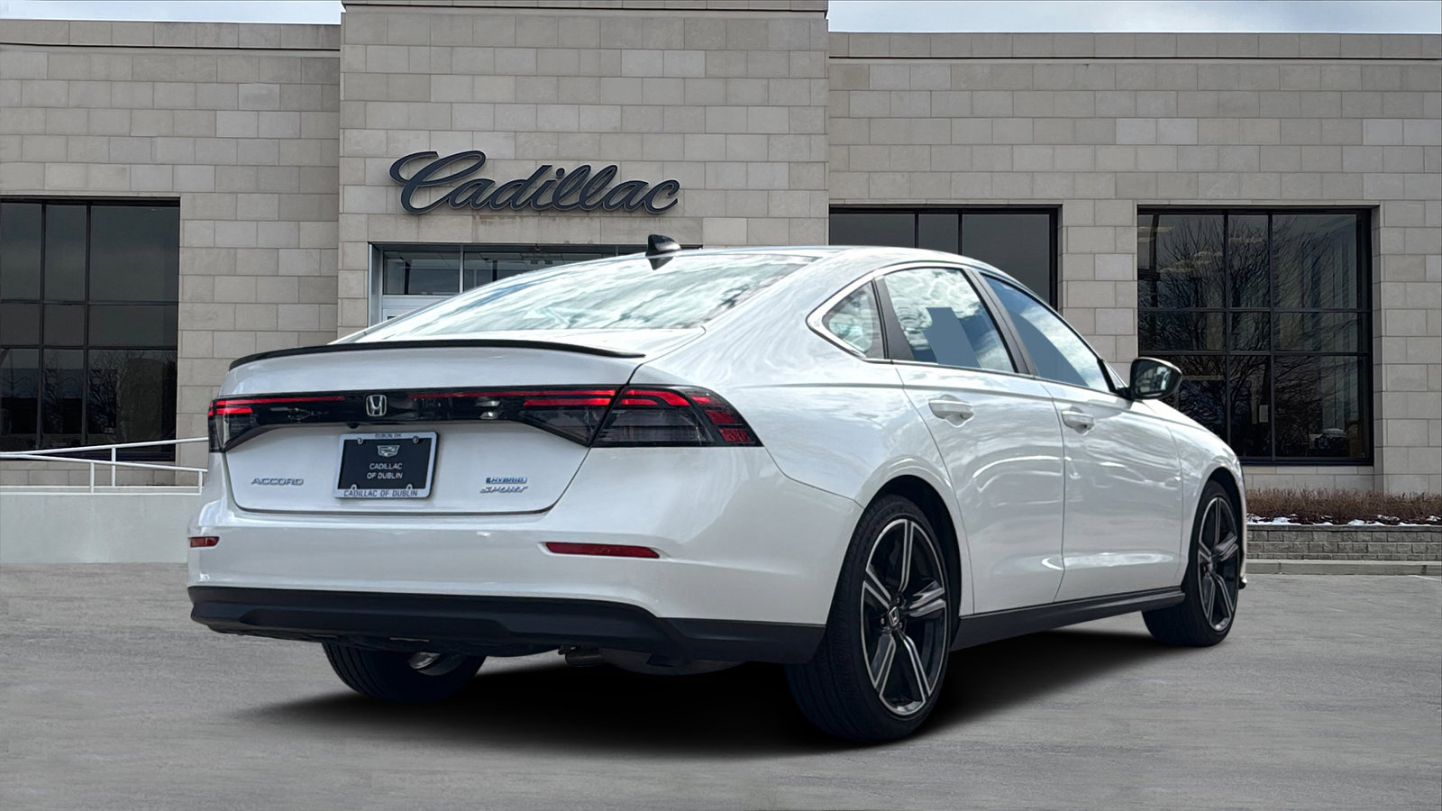 Used 2024 Honda Accord Sport image 3