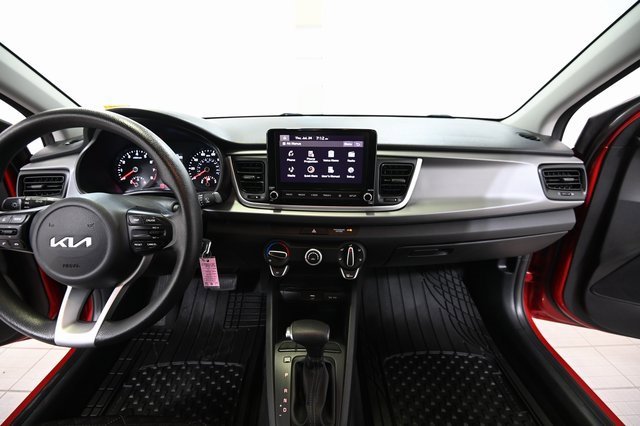 Used 2022 Kia Rio S image 2
