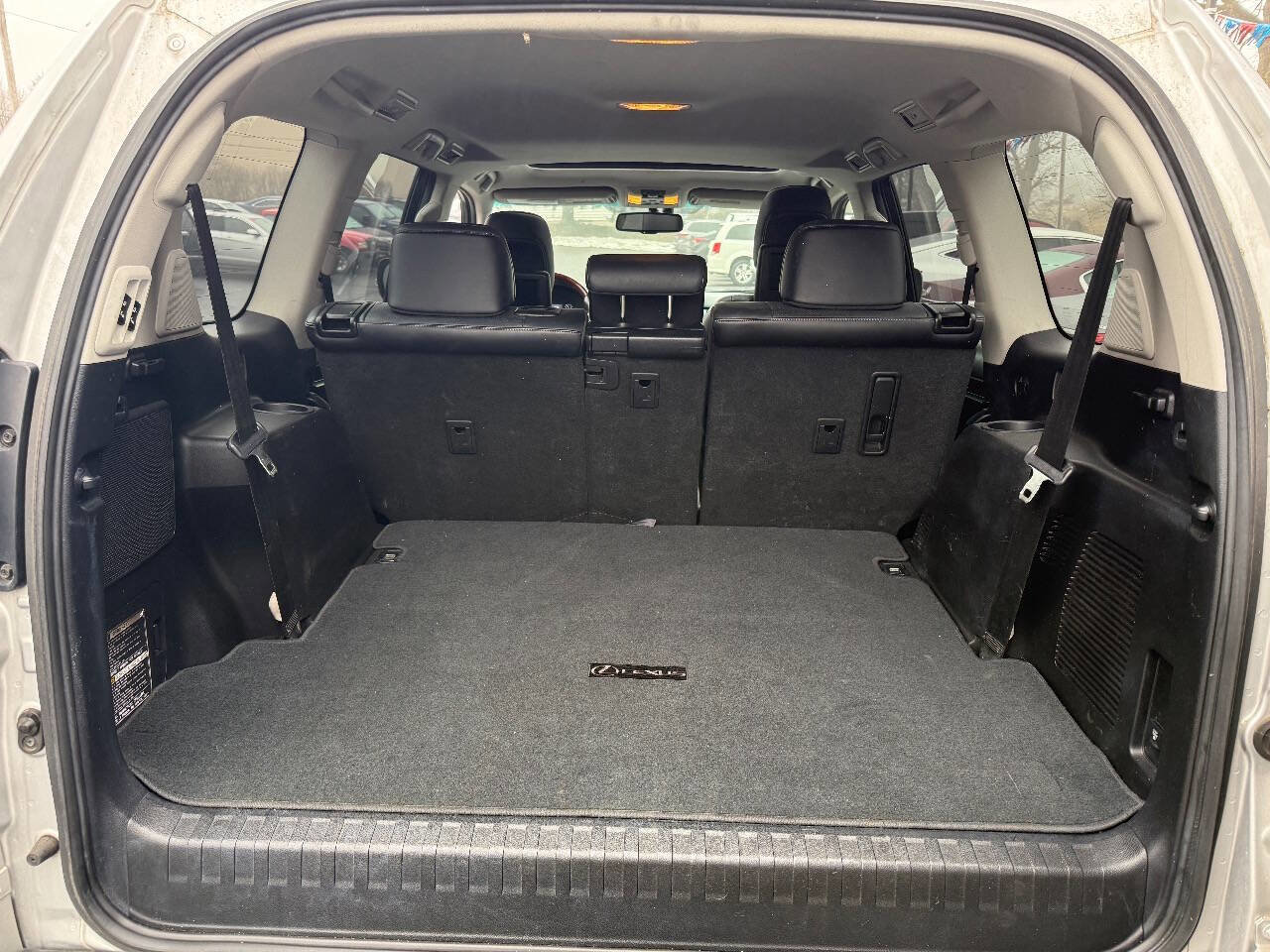 Used 2011 Lexus GX 460 Premium image 19