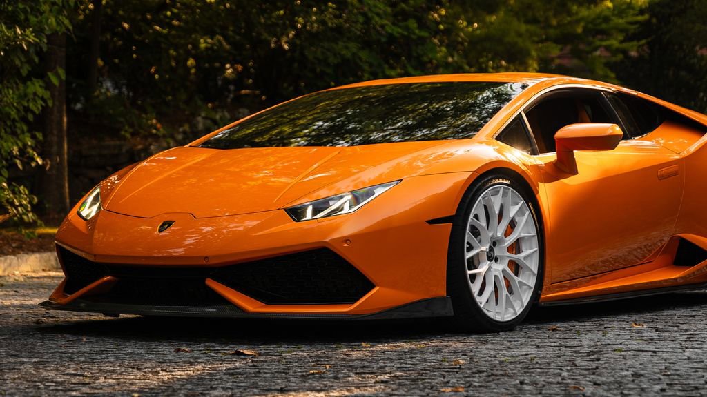 Used 2015 Lamborghini Huracan LP 610-4 image 4