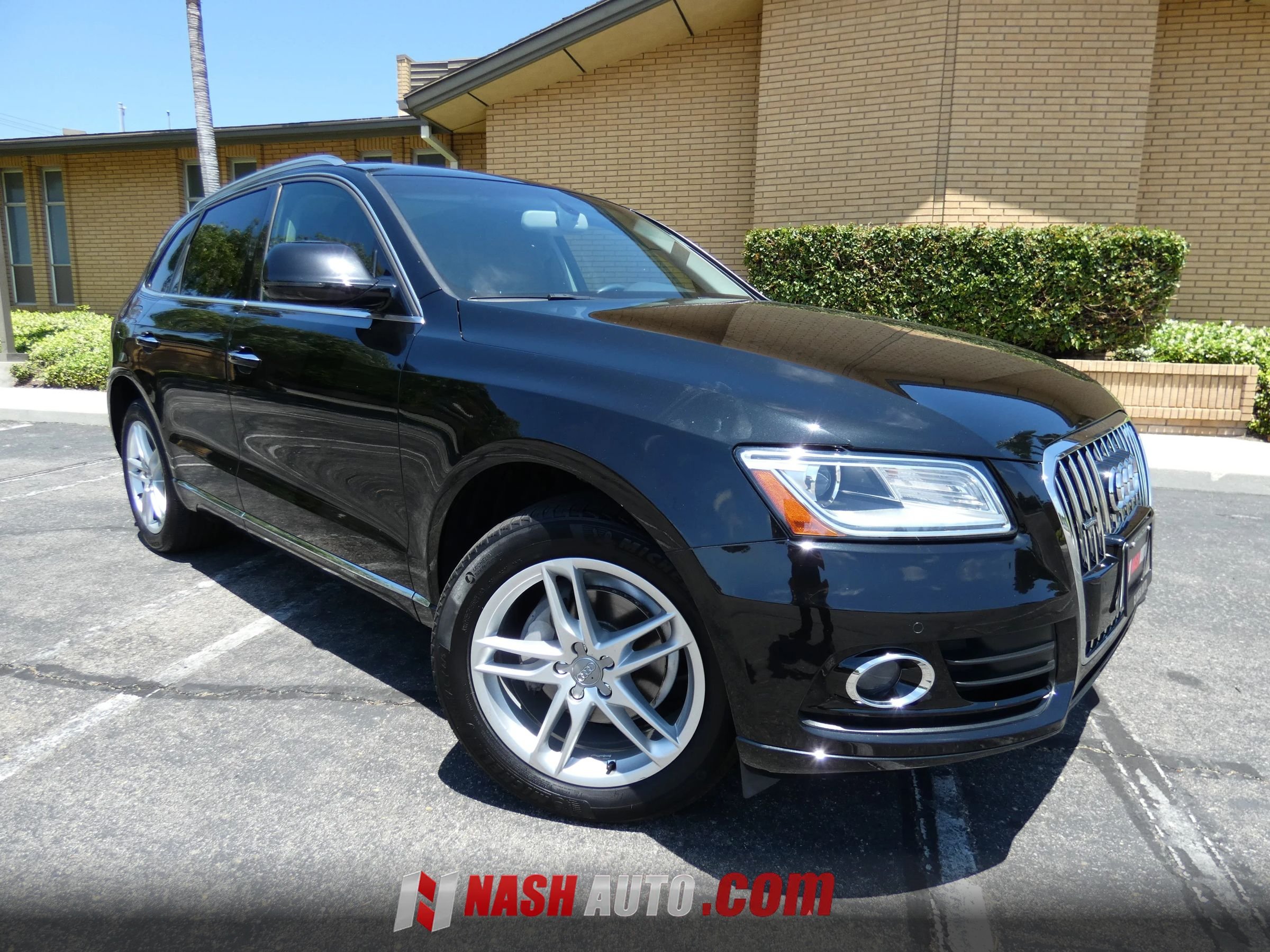 Used 2016 Audi Q5 2.0T Premium Plus w/ Technology Package AWD/4WD image 5