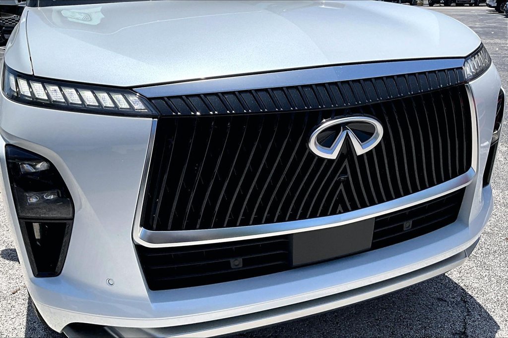 New 2027 INFINITI QX80 Luxe w/ Cargo Package RWD image 30