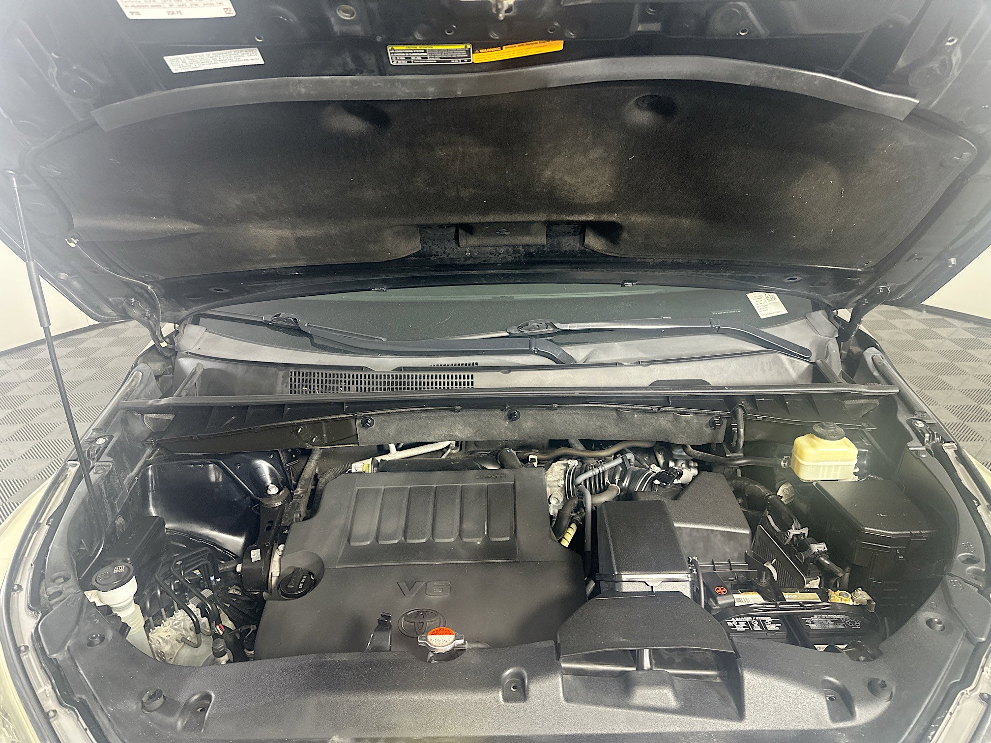 Used 2015 Toyota Highlander XLE image 36