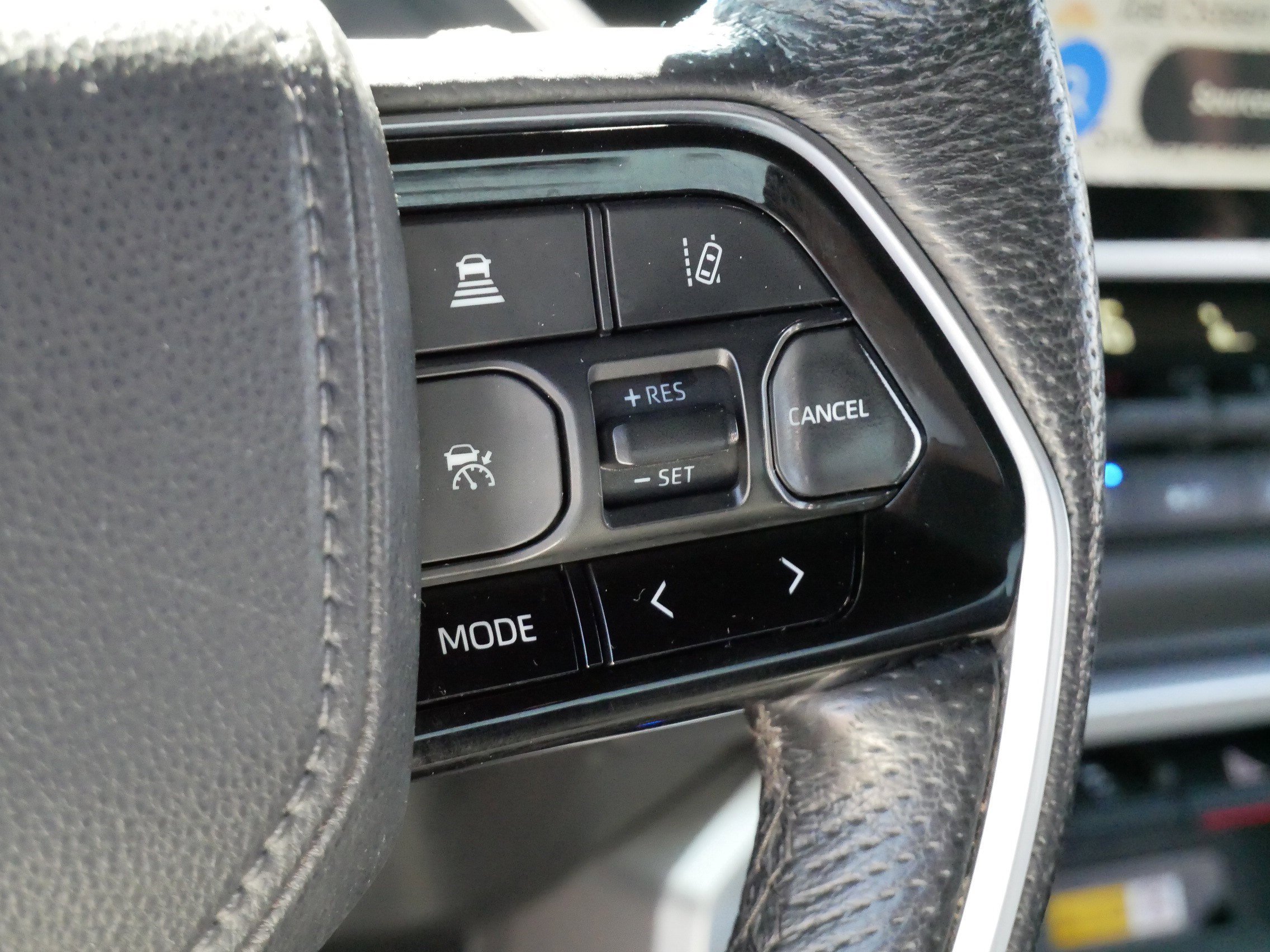 Used 2023 Toyota Tundra Platinum AWD/4WD image 25
