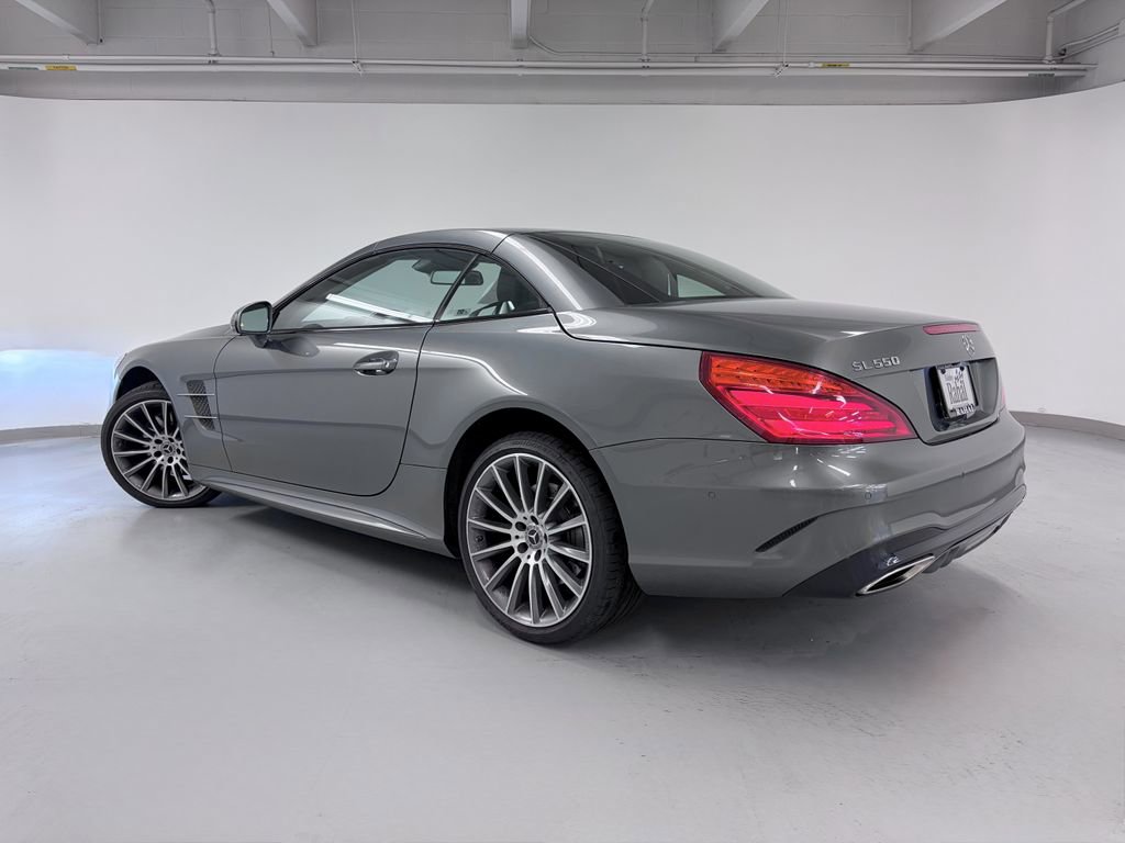Used 2019 Mercedes-Benz SL 550 image 19