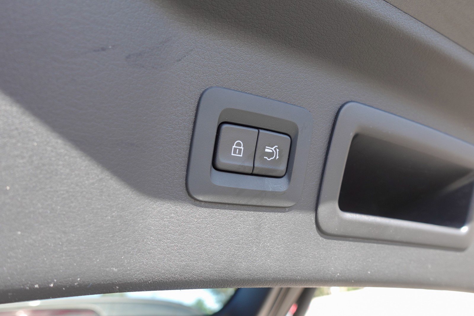 Certified 2024 MAZDA CX-90 Plug-In Hybrid w/ Preferred image 25