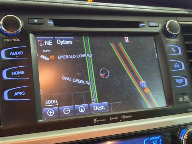 Used 2016 Toyota Highlander XLE FWD image 17