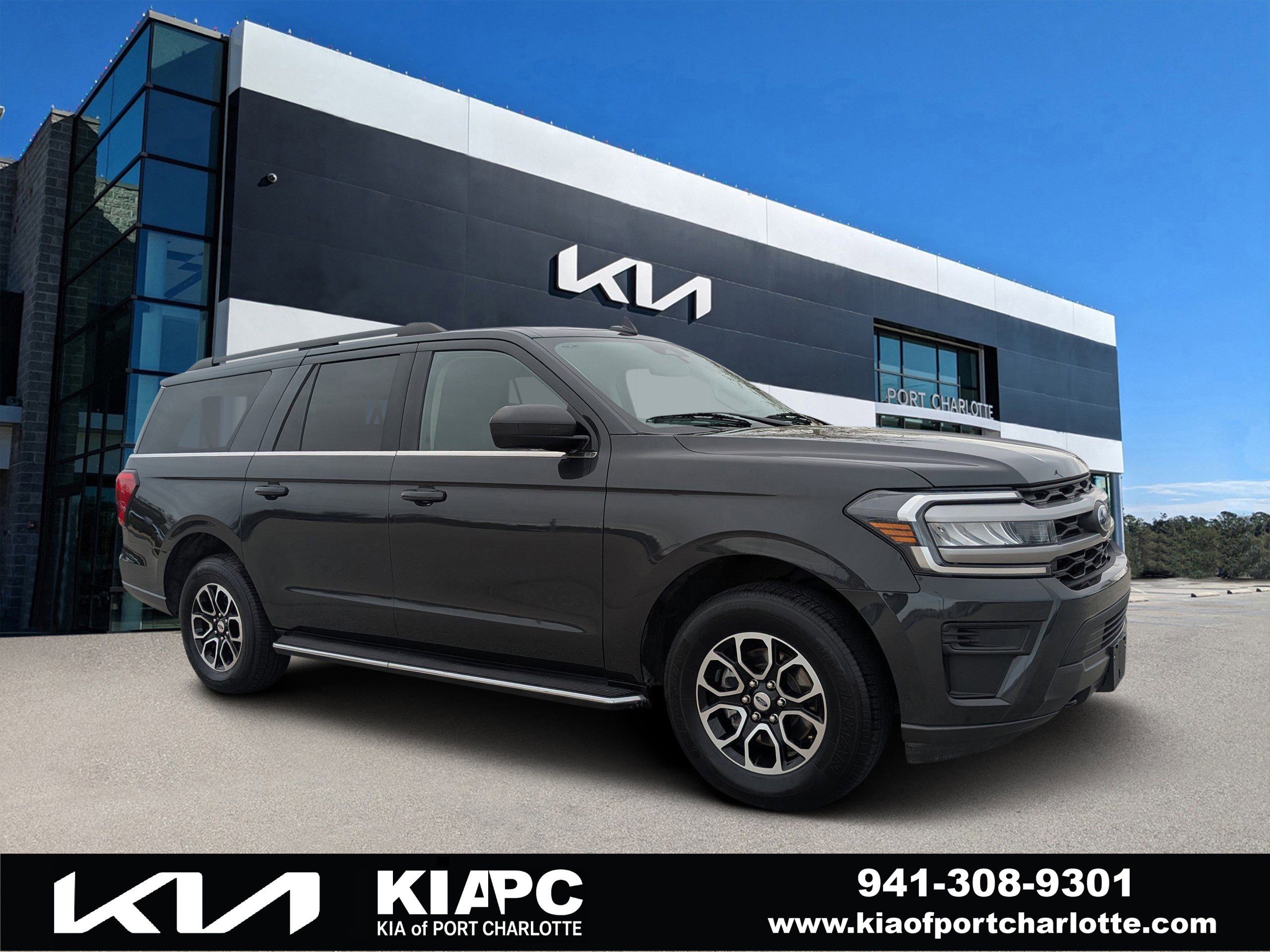 Used 2023 Ford Expedition Max XLT