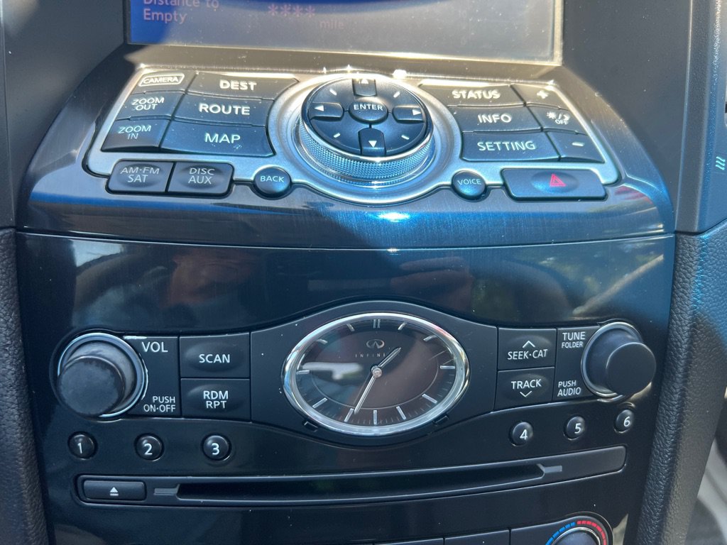 Used 2013 INFINITI FX37 2WD w/ Premium Pkg image 19