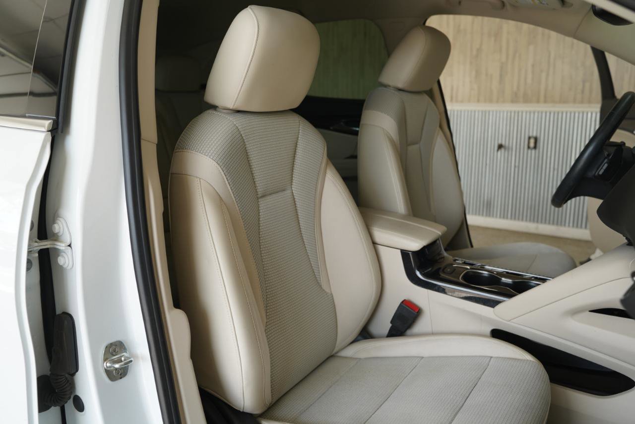 Used 2022 Buick Envision Preferred FWD image 29