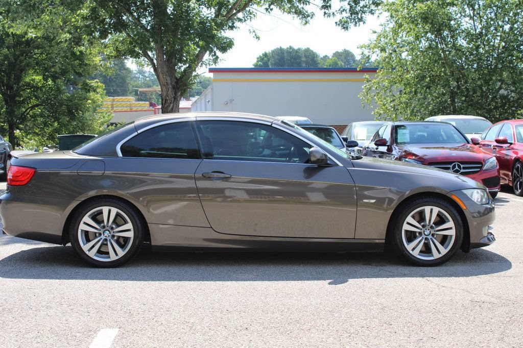 Used 2011 BMW 335i Convertible RWD image 9
