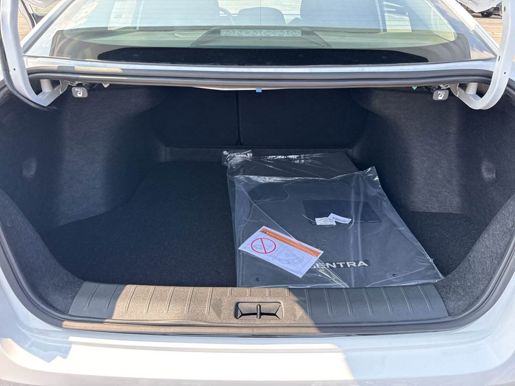 New 2027 Nissan Sentra SV FWD image 33