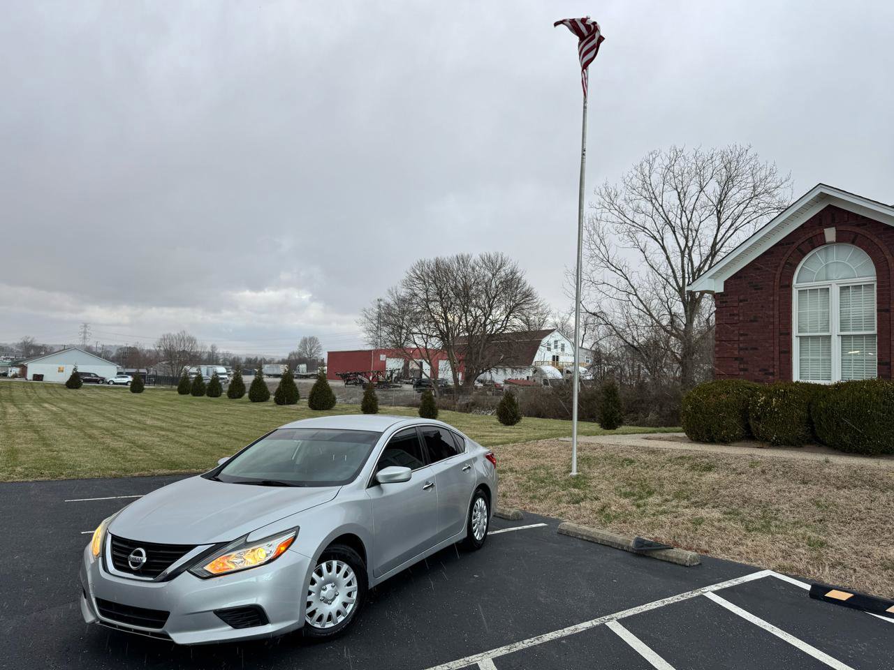 Used 2018 Nissan Altima 2.5 S w/ S Convenience Package FWD image 1