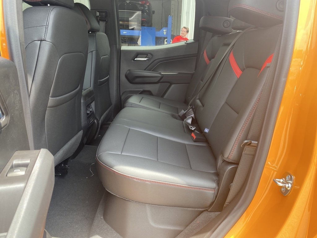 New 2025 Chevrolet Colorado Z71 w/ Technology Package image 14