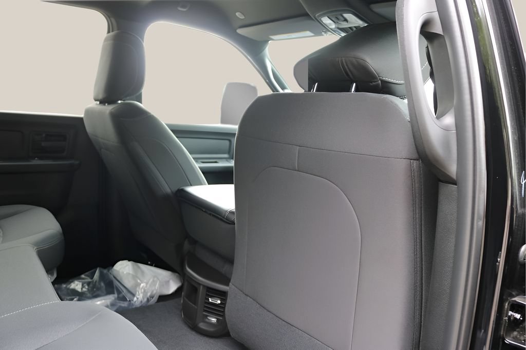 New 2026 RAM 2500 Warlock AWD/4WD image 17