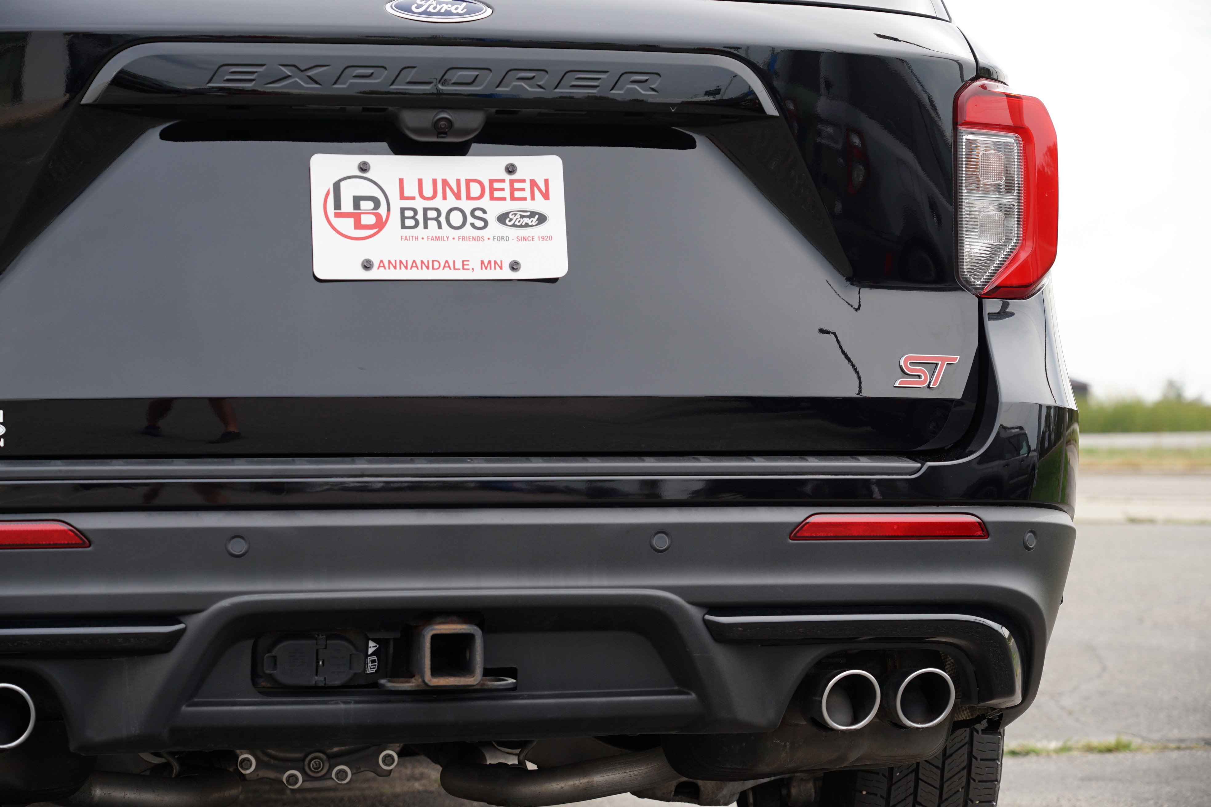 Used 2021 Ford Explorer ST w/ Equipment Group 401A image 12