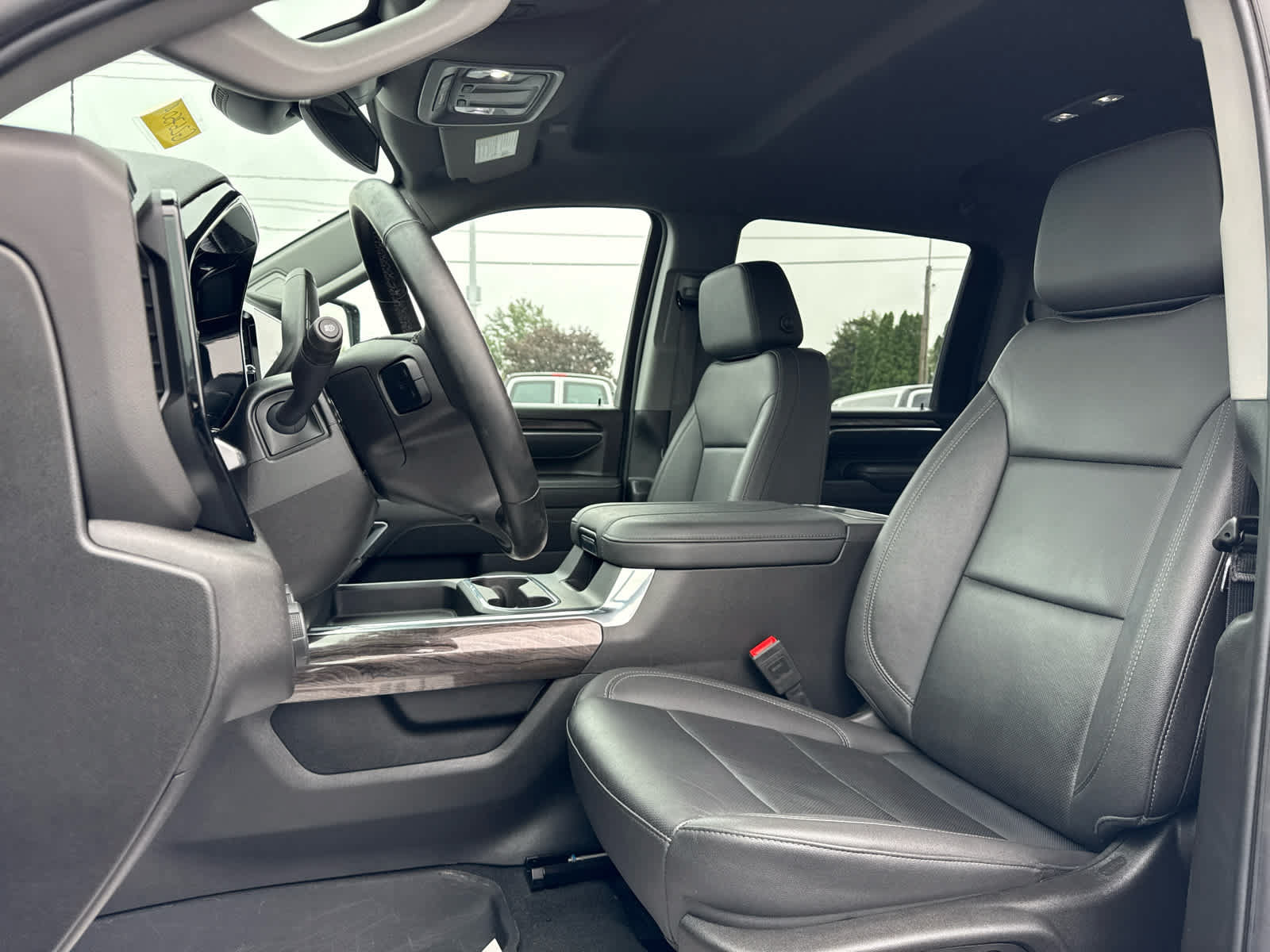 Certified 2025 Chevrolet Silverado 2500 LTZ w/ LTZ Convenience Package AWD/4WD image 11