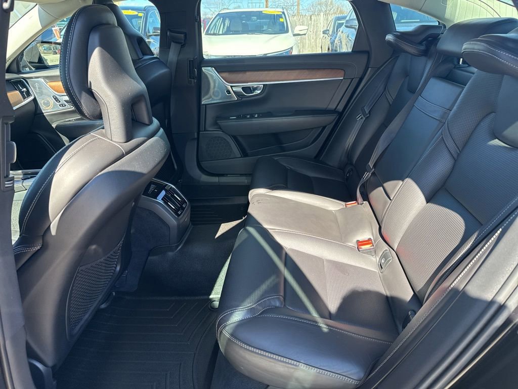 Used 2018 Volvo S90 T6 Inscription w/ Convenience Package AWD/4WD image 17