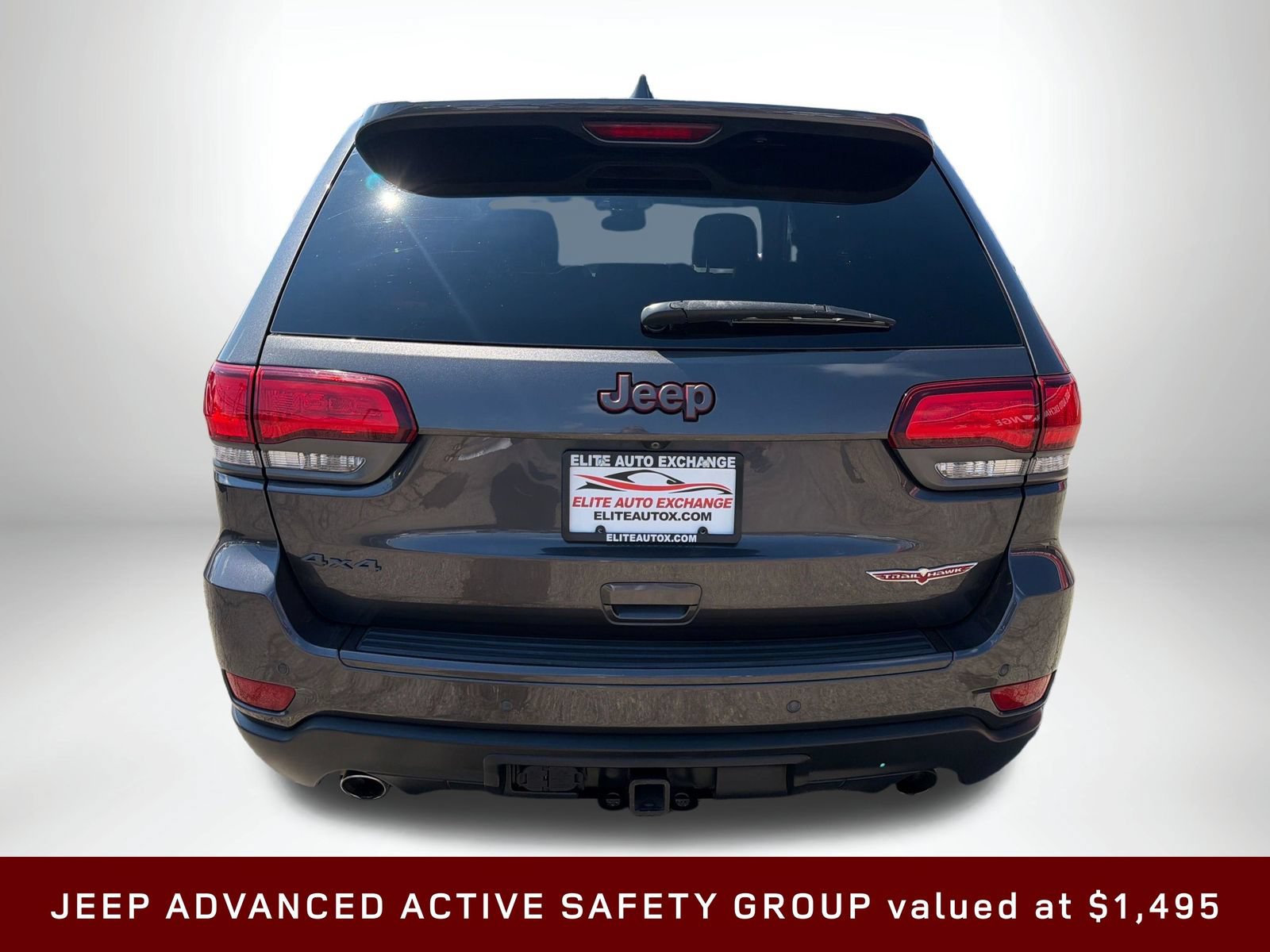 Used 2018 Jeep Grand Cherokee Trailhawk AWD/4WD image 5