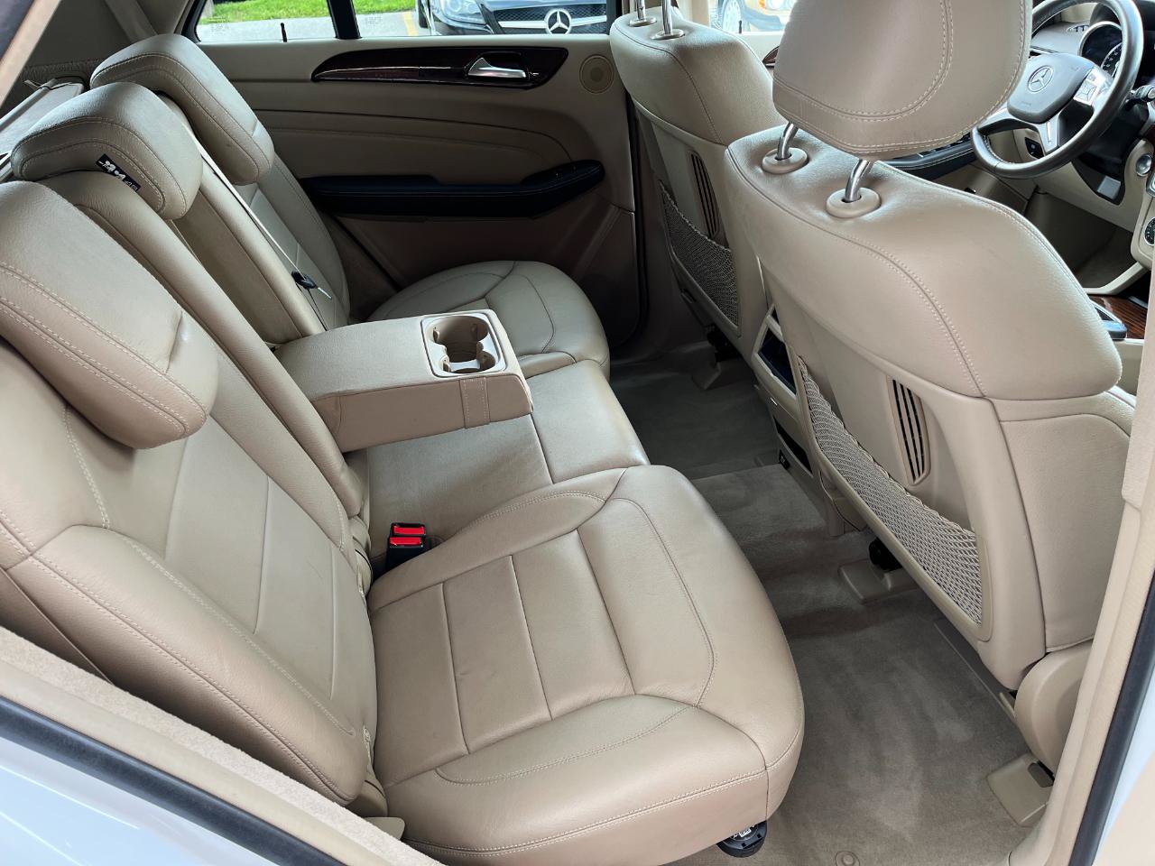 Used 2015 Mercedes-Benz ML 250 BlueTEC 4MATIC image 27