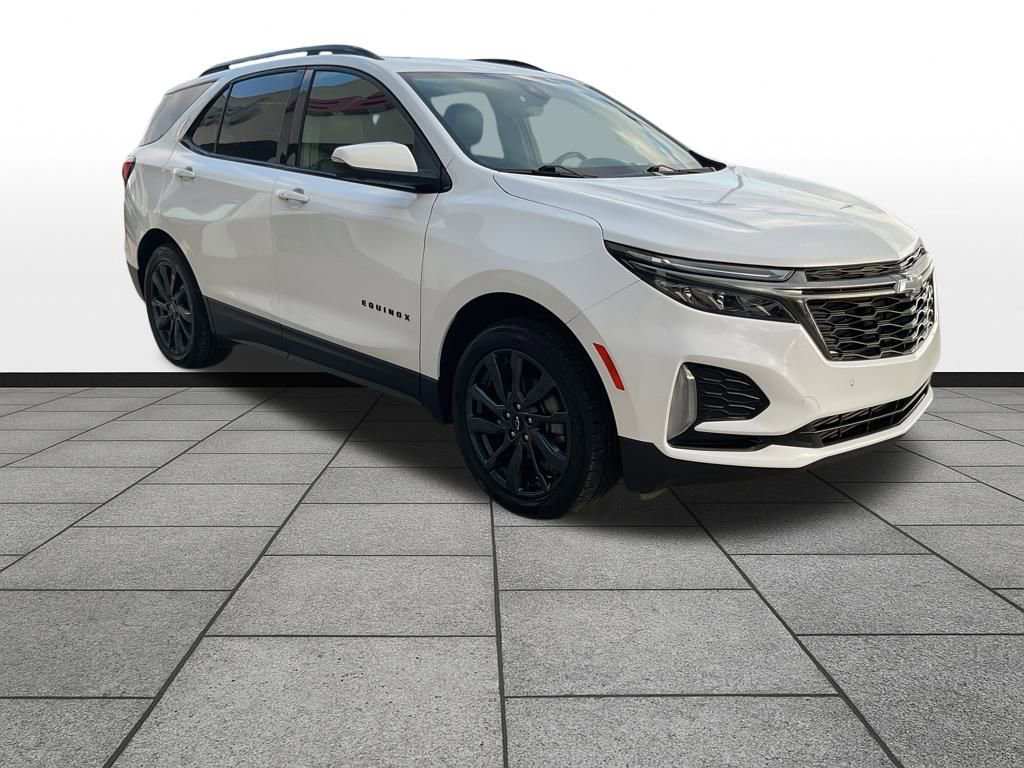 Used 2022 Chevrolet Equinox RS w/ RS Leather Package image 7