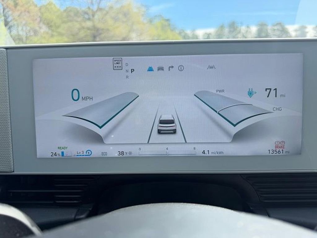 Used 2024 Hyundai Ioniq 5 SEL image 6