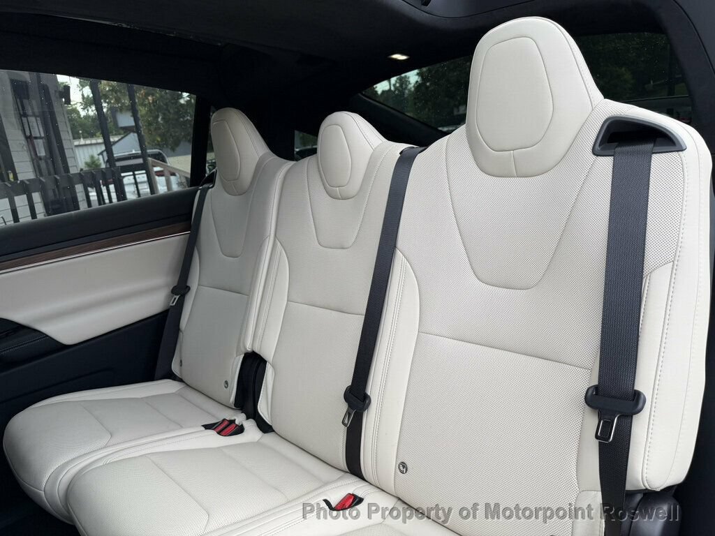 Used 2026 Tesla Model X AWD/4WD image 8