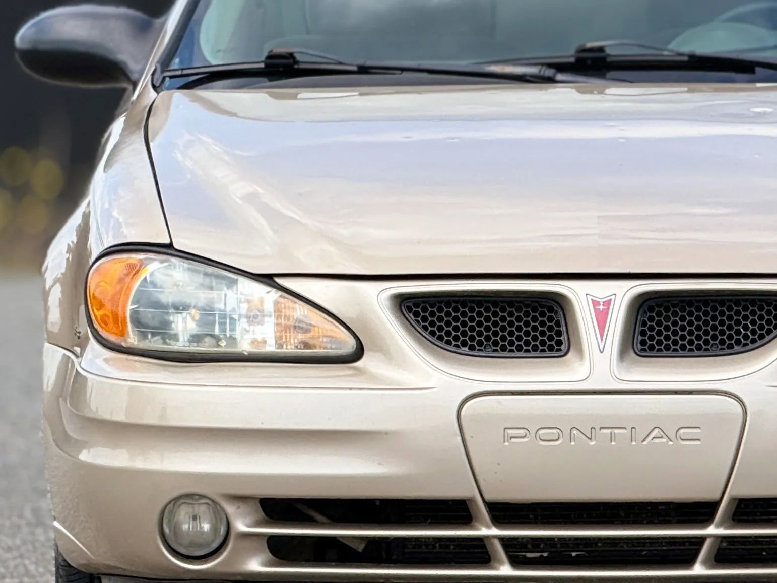 Used 2004 Pontiac Grand Am SE FWD image 11