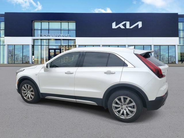 Used 2019 Cadillac XT4 Premium Luxury w/ Cold Weather Package AWD/4WD image 4