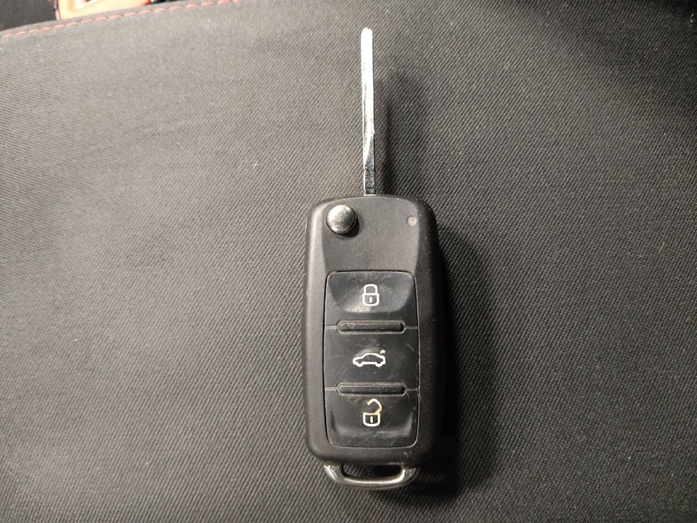 Used 2013 Volkswagen GTI 2-Door image 32