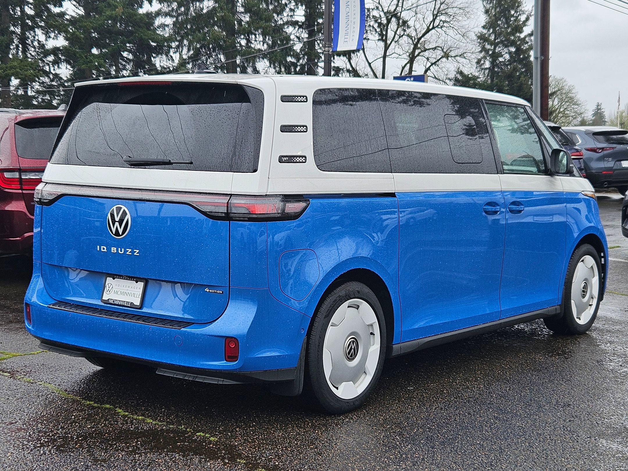New 2025 Volkswagen ID. Buzz 1st Edition AWD/4WD image 5