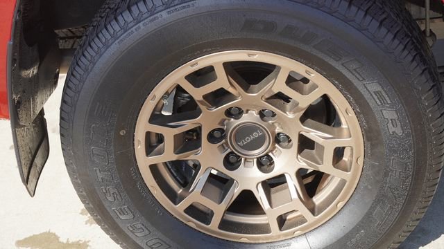 Used 2023 Toyota 4Runner 40th Anniversary SE image 11