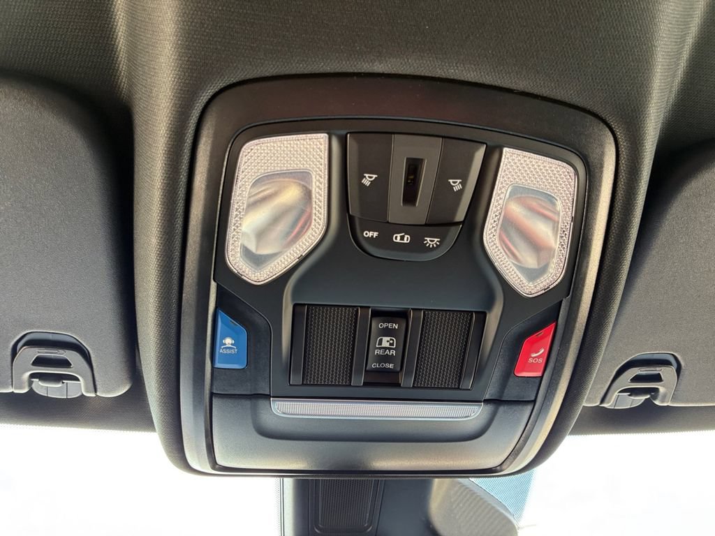 New 2026 RAM 1500 Warlock AWD/4WD image 8
