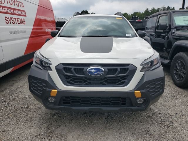 Used 2025 Subaru Outback Wilderness w/ Wilderness Package AWD/4WD image 2