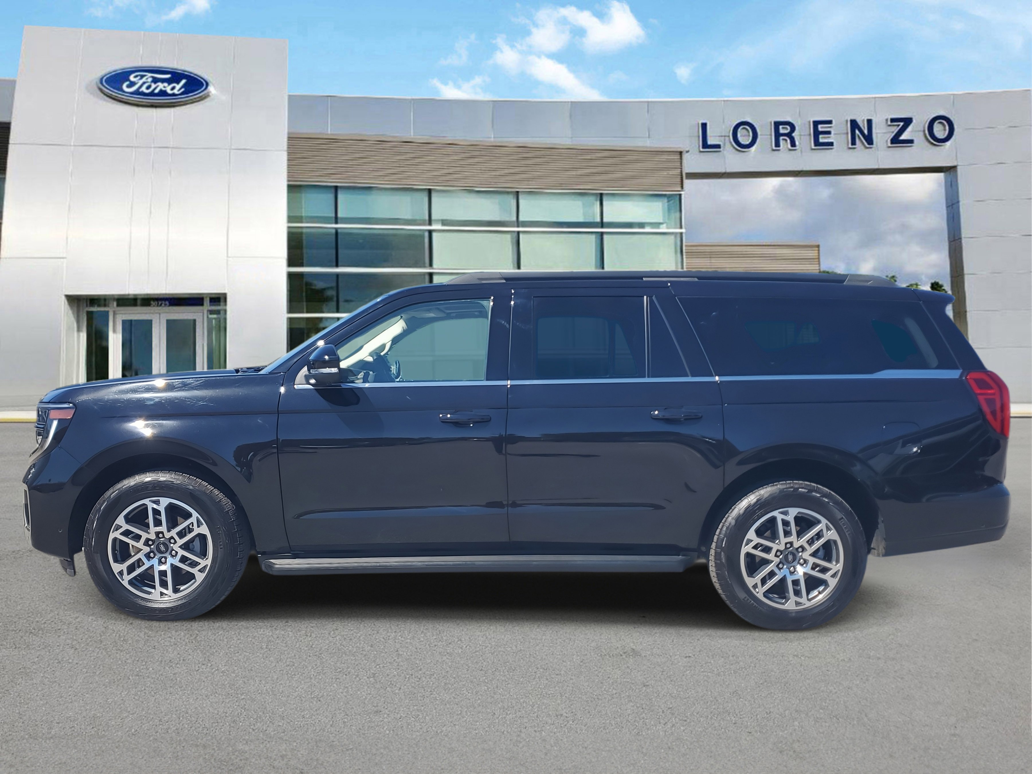 Used 2025 Ford Expedition Max Active image 8