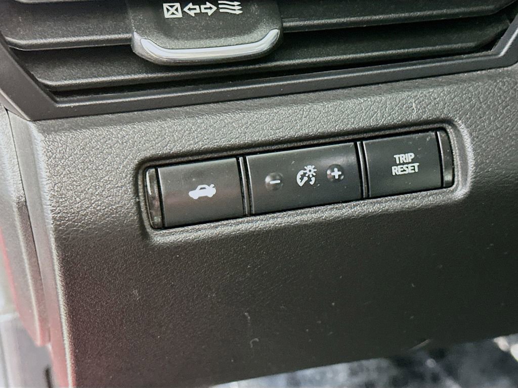 Certified 2023 Nissan Altima 2.5 SR image 16