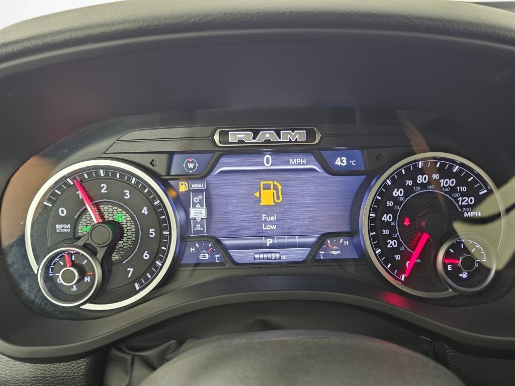 New 2026 RAM 1500 Express AWD/4WD image 24
