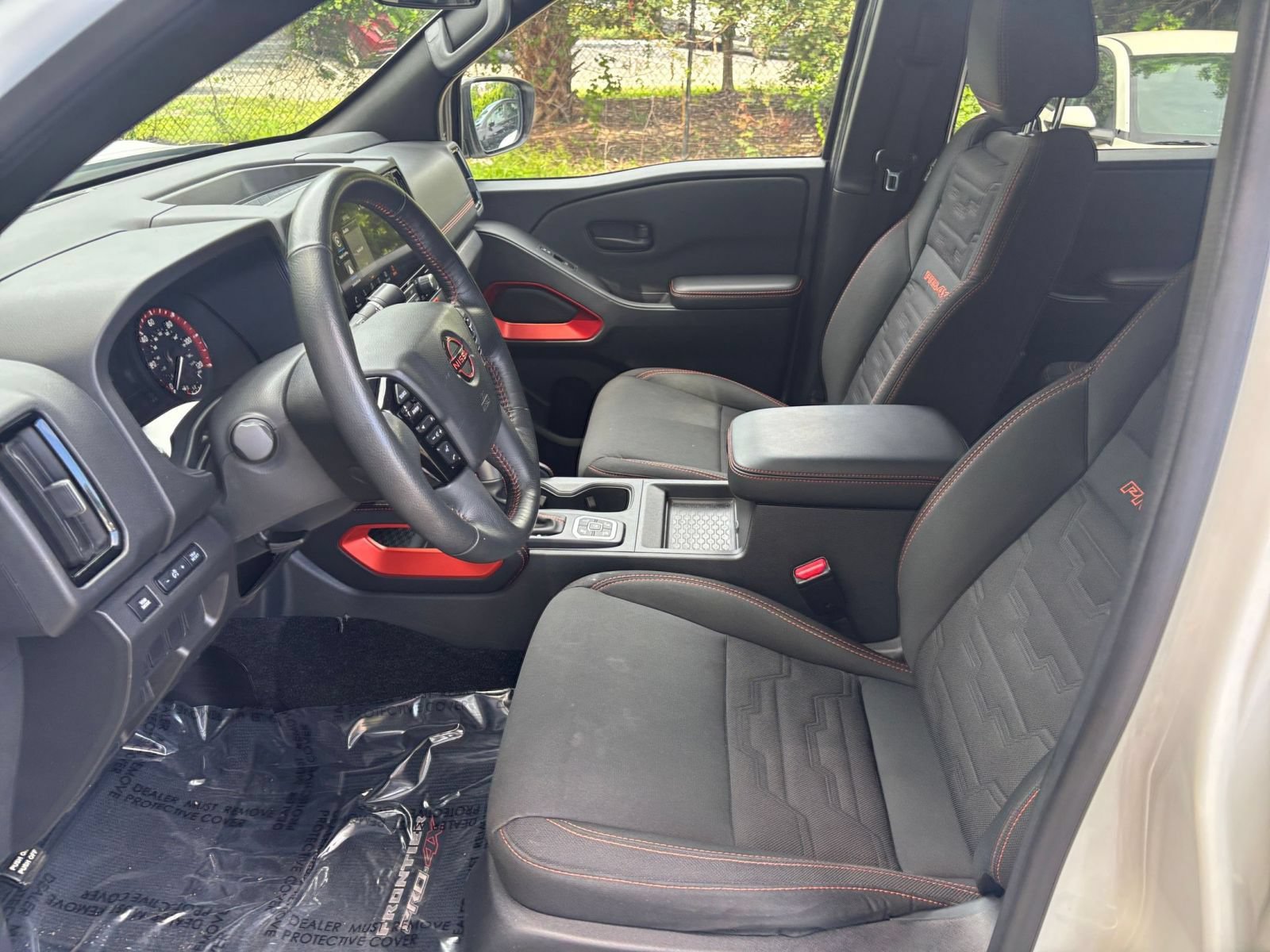 Used 2026 Nissan Frontier PRO-4X AWD/4WD image 26